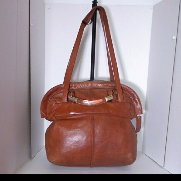 Chloe Saskia Handbag - Picture 3 of 11